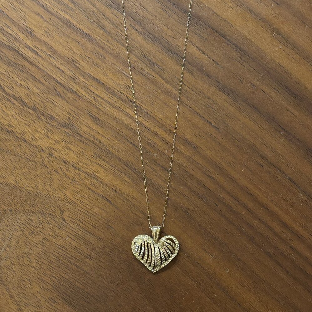 14K Gold Filigree Heart Pendant & Chain Necklace 16"